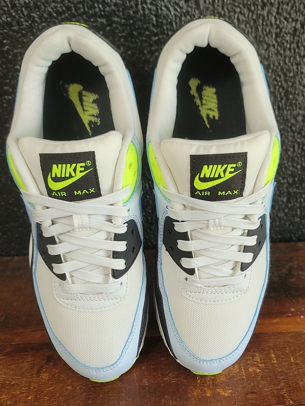 ๐ฅ Nike Air Max 90 ๐ฅ "White Blue Tint Volt" Wmns 9, Great Cond! Fast Shipping - Picture 7 of 12